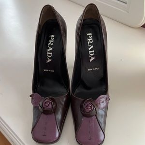 Dark wine/light purple leather heels PRADA EUC